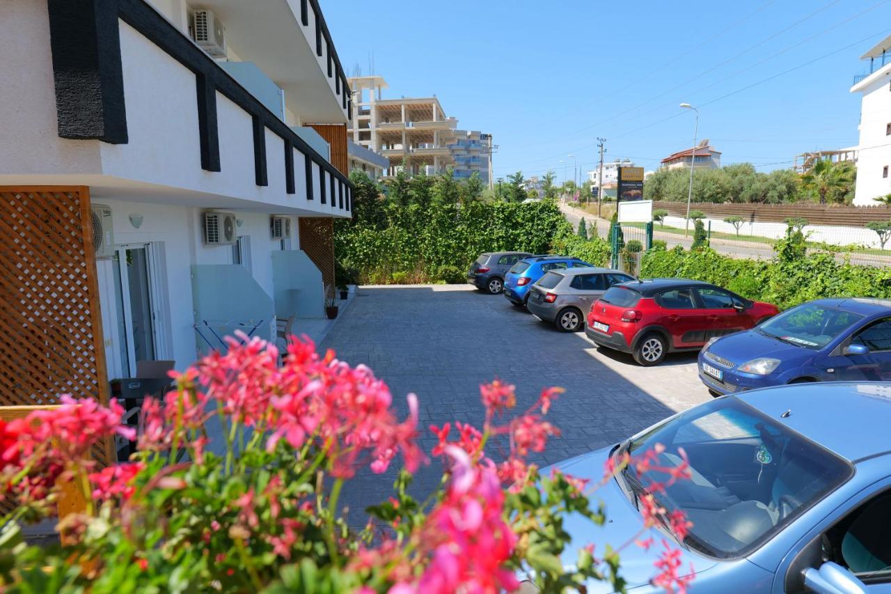 Hotel Seahorse Ksamil Exterior foto