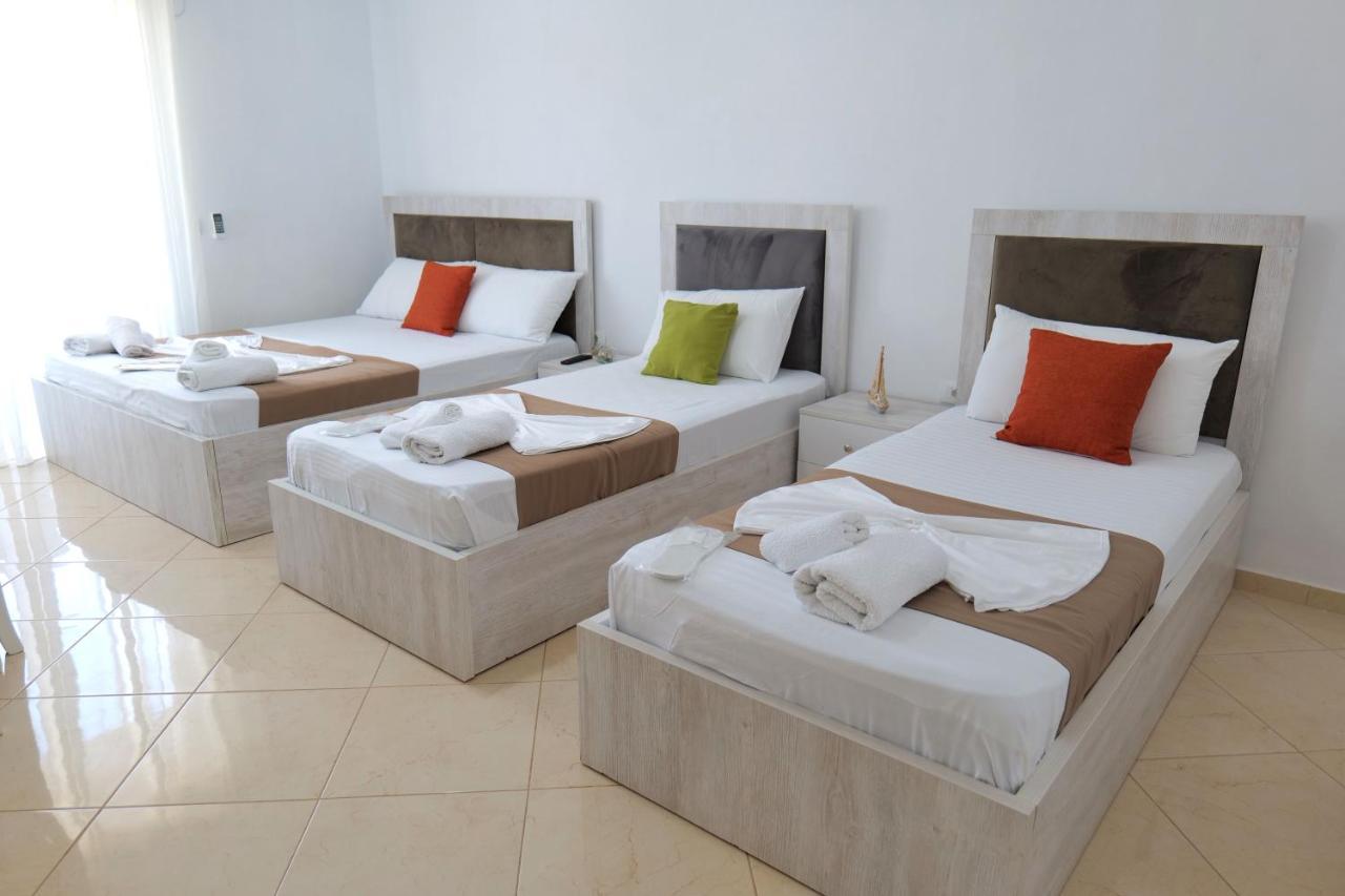 Hotel Seahorse Ksamil Exterior foto